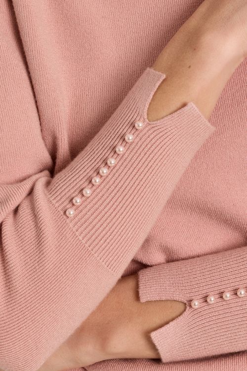 Straight sweater, beaded details