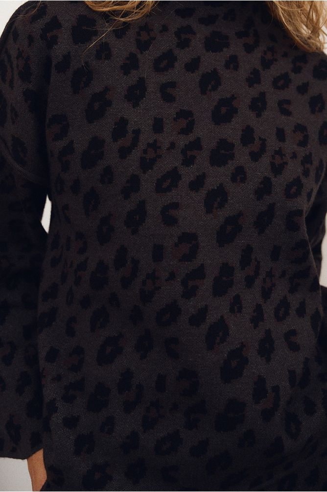 Wide sweater, leopard