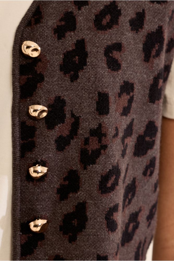 Knitted jacket, leopard
