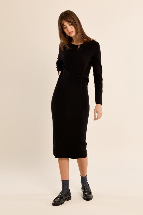 Robe longue, croisée