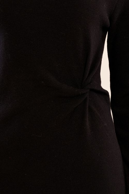 Robe longue, croisée