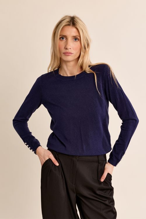 Fine knit top