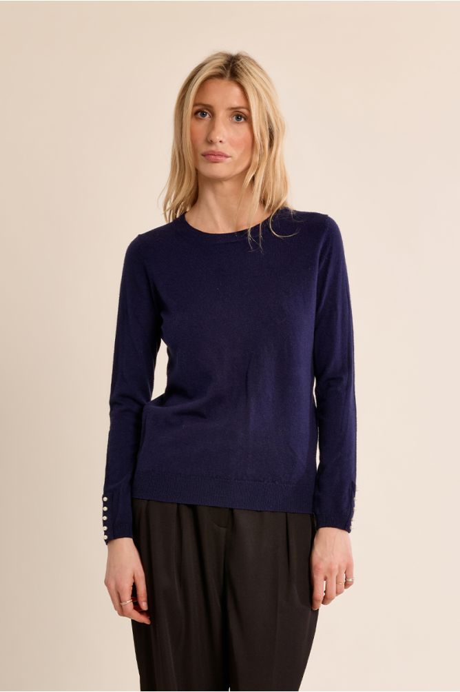 Fine knit top