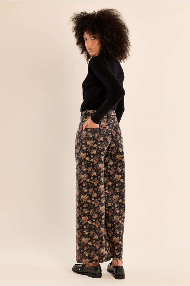Pantalón vaquero con estampado