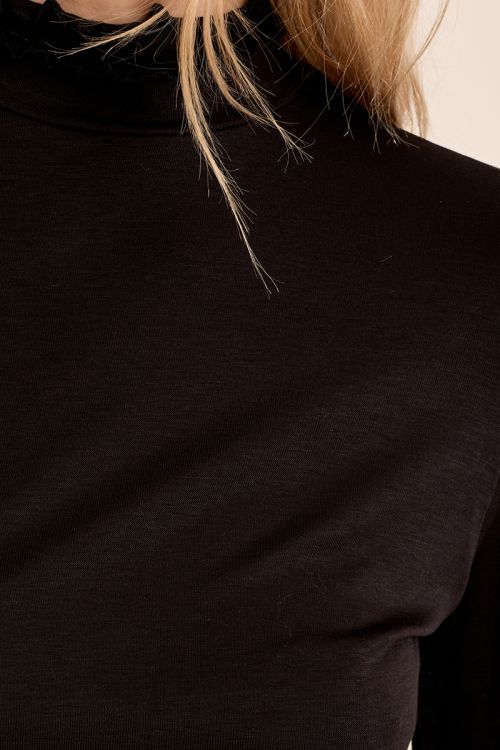 Sous-pull, col festonné