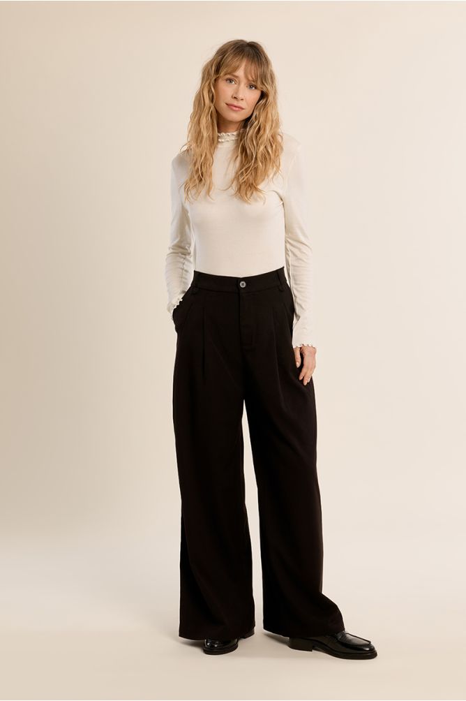 Sous-pull, col festonné