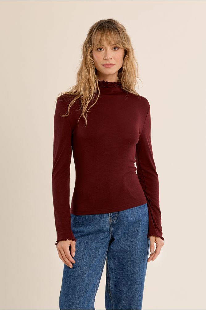 Sous-pull, col festonné