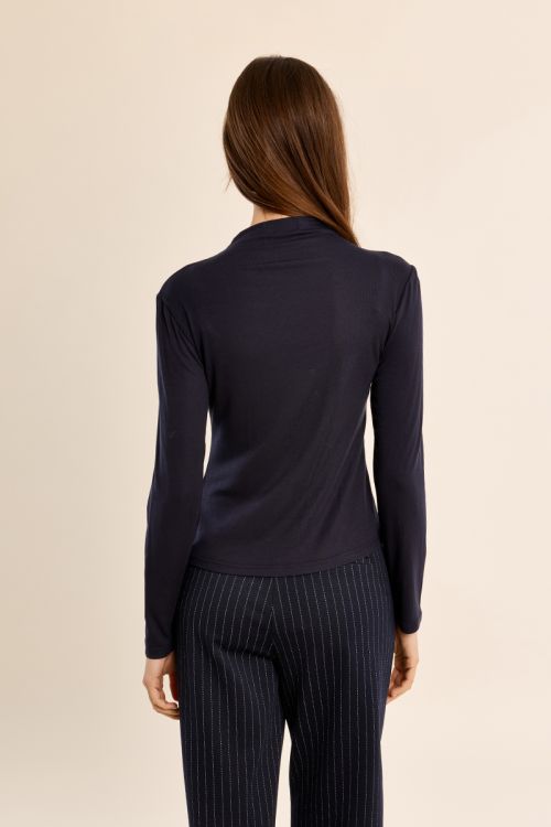 Sous-pull fin