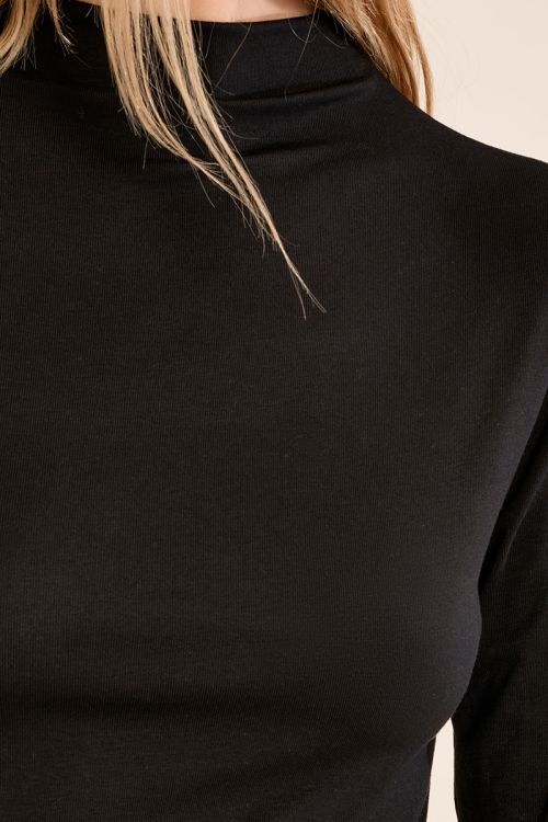 Sous-pull fin