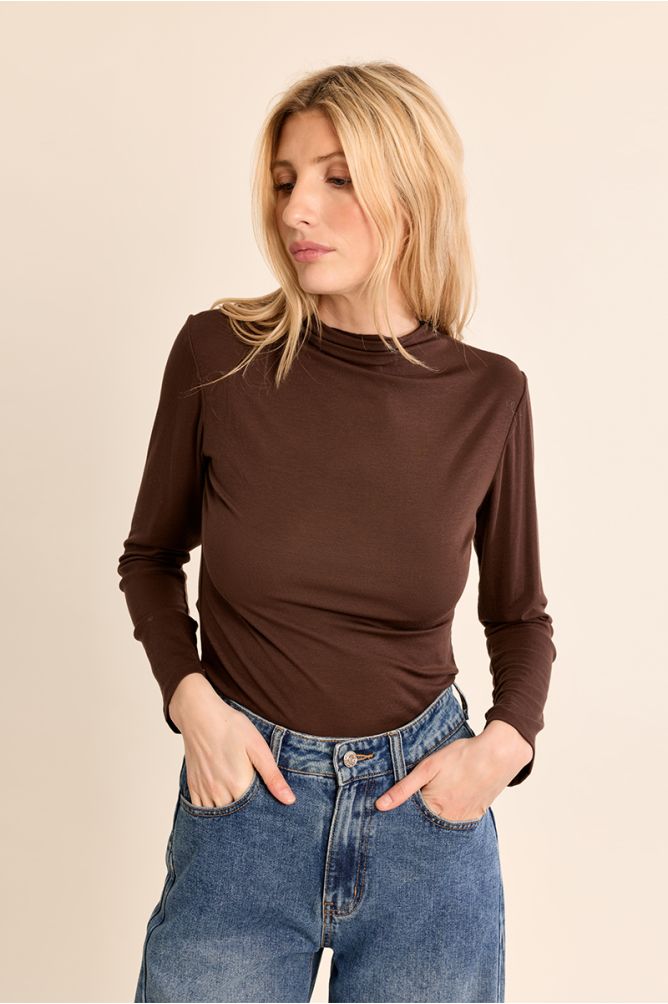 Jersey de manga larga cuello cerrado