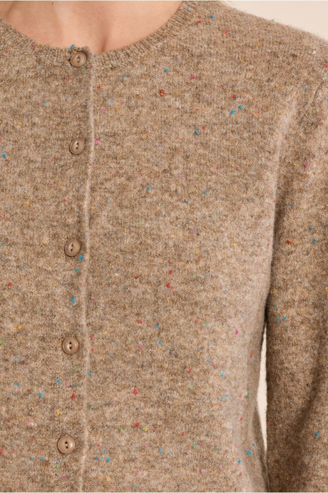 Short, fitted cardigan