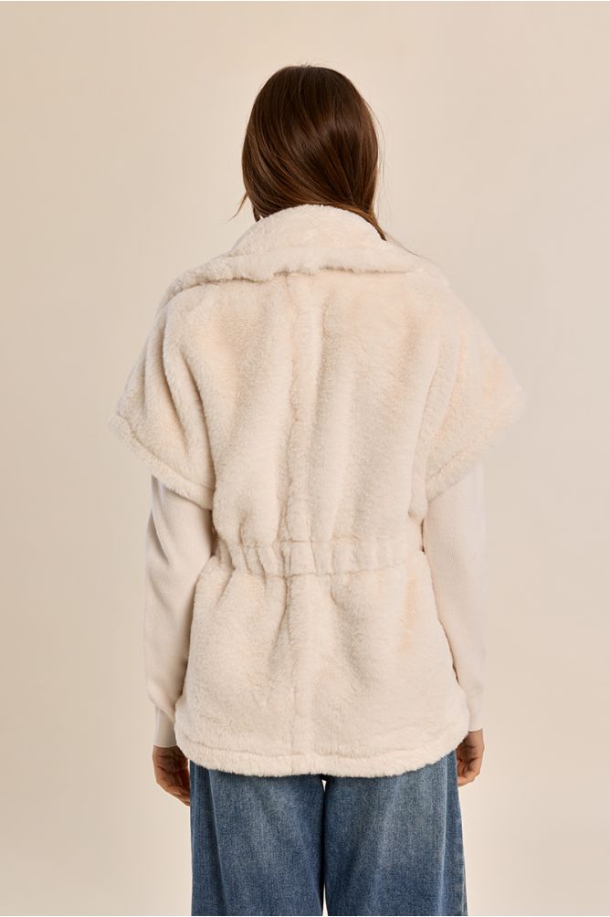 Chaleco de peluche con cuello y solapa
