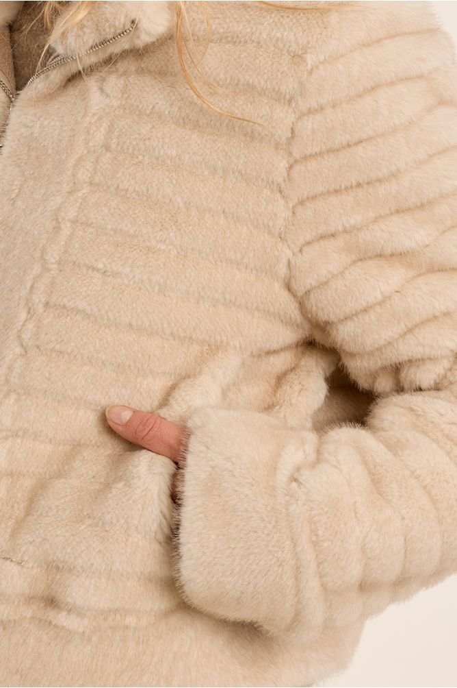 Chaqueta de manga larga de peluche