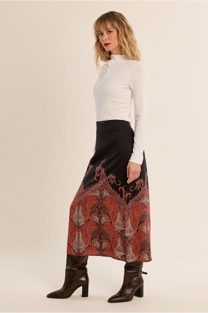 Falda larga con estampado
