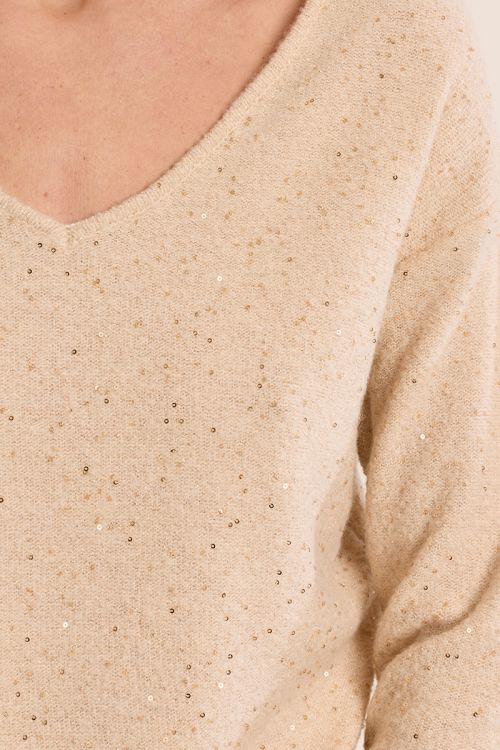 Pull fin, orné de sequins