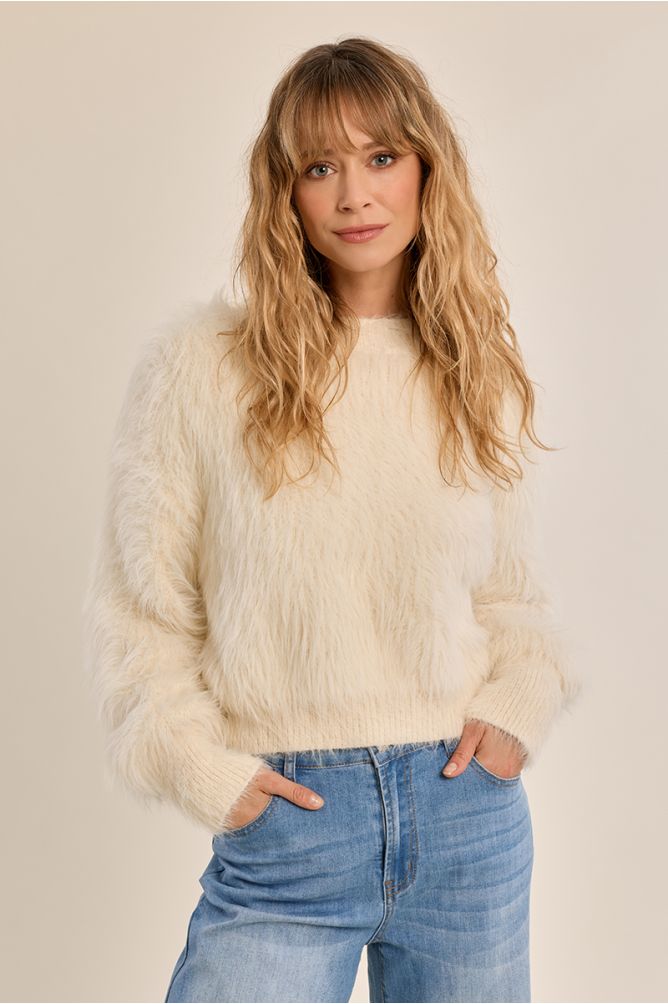 Straight, fluffy sweater