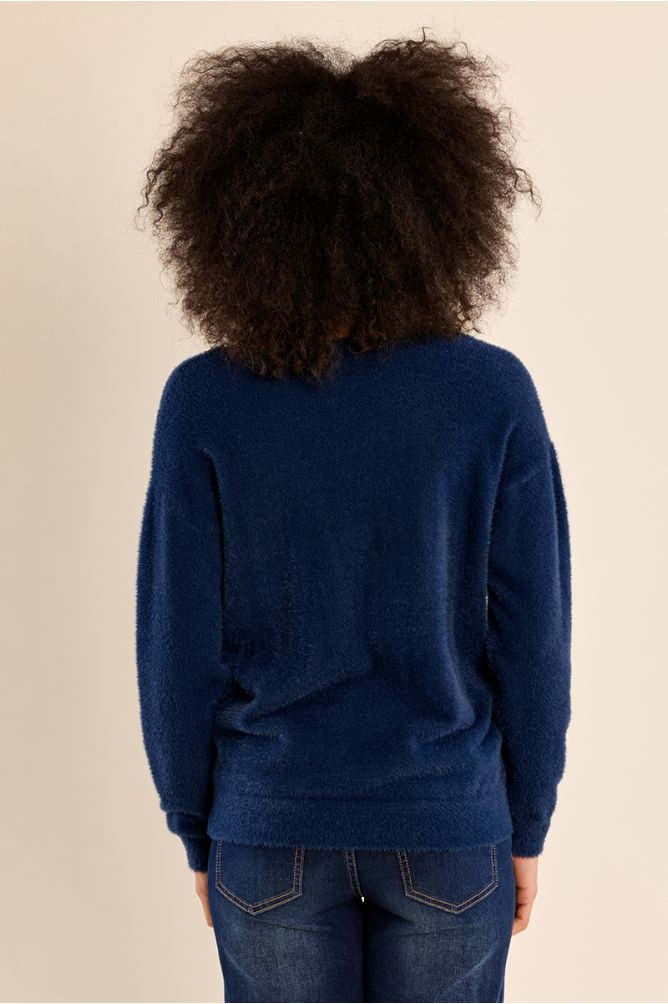 Pull duveteux, col V