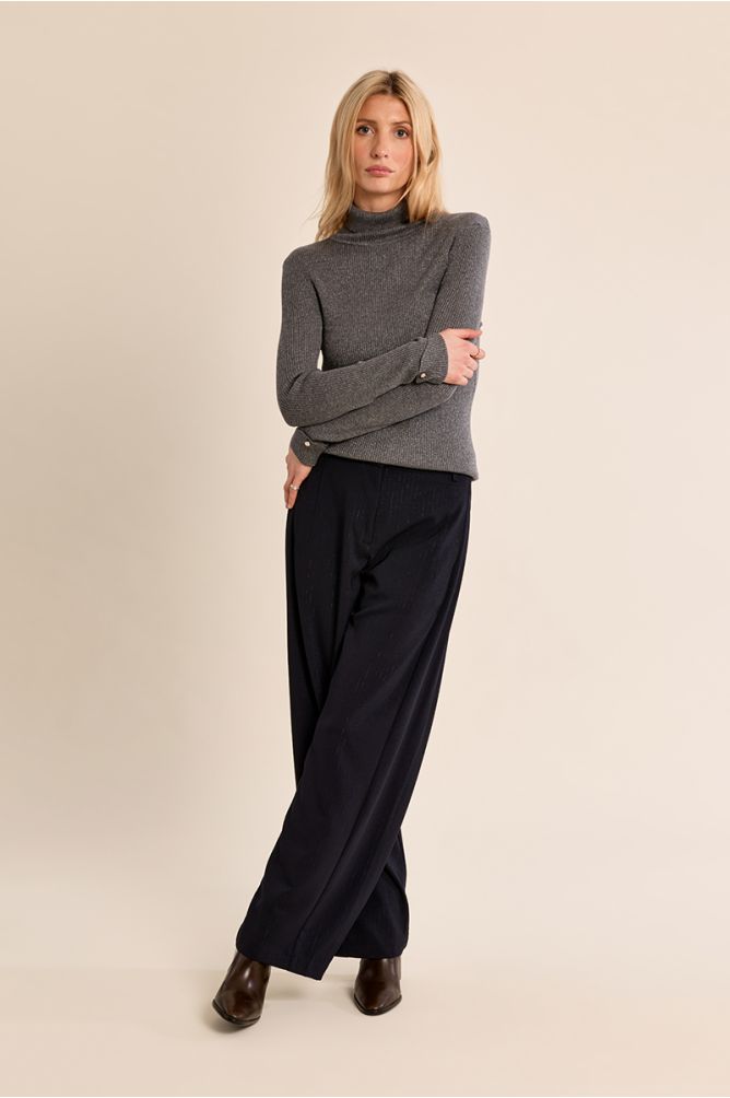Ribbed turtleneck