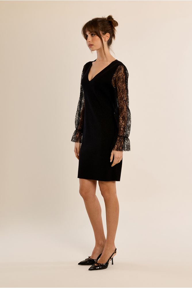 Robe manches en dentelle