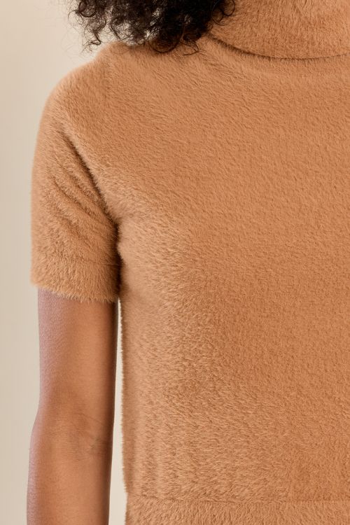 Jersey de manga corta cuello alto