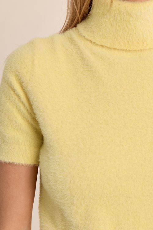 Pull duveteux, sans manches