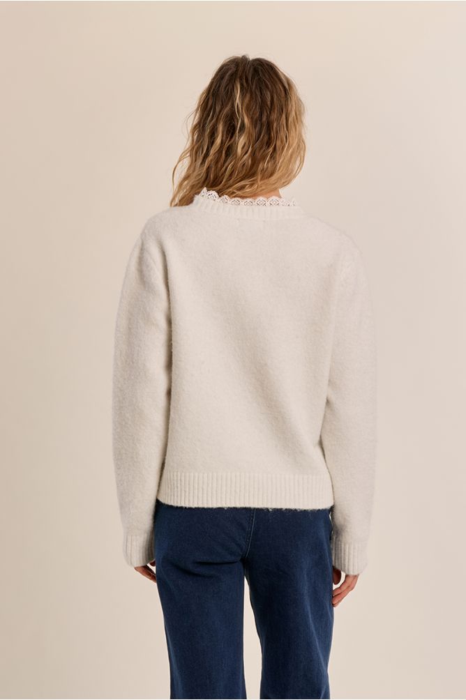 Knitted sweater, lace collar