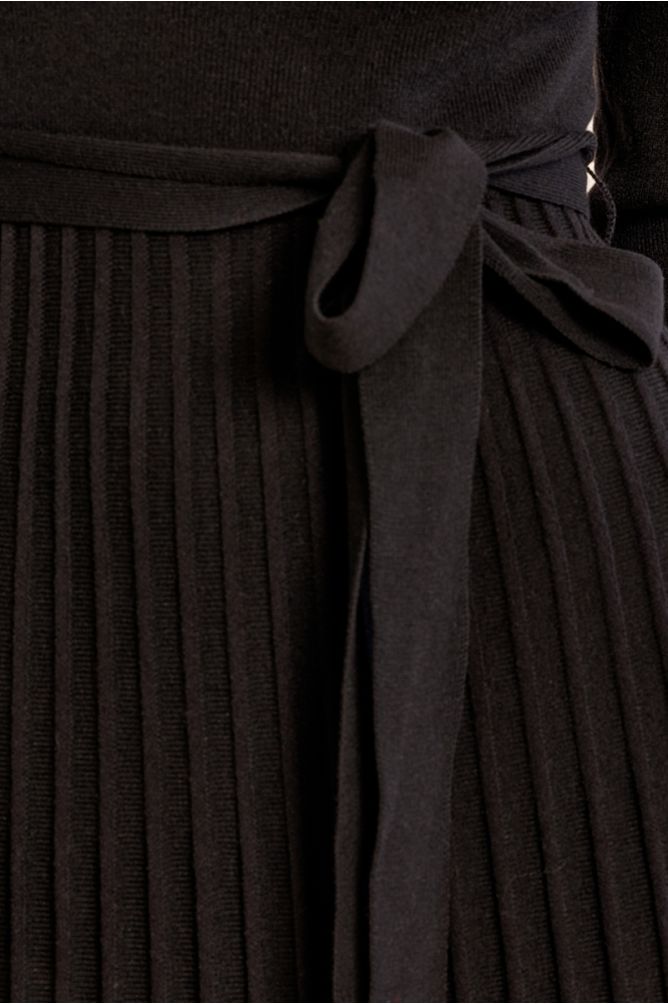 Robe longue plissée