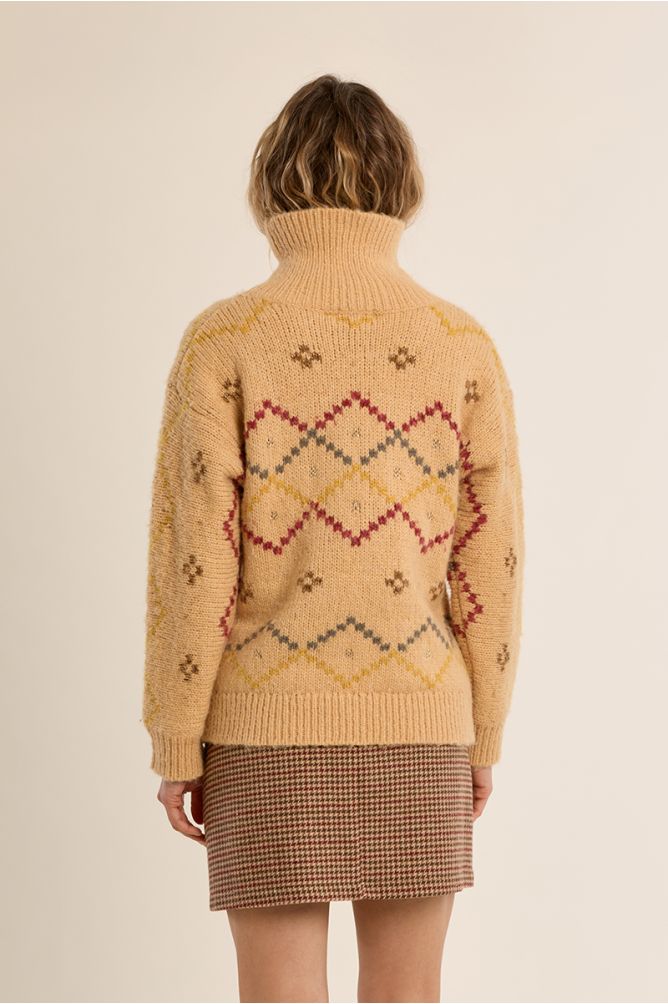 Turtleneck knit sweater, patterned