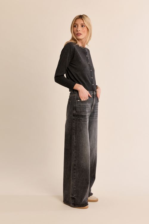 Cardigan parsemé de strass
