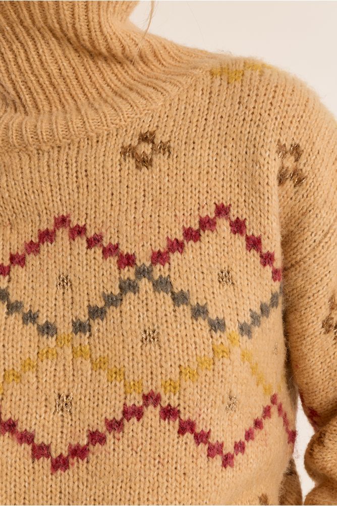 Turtleneck knit sweater, patterned