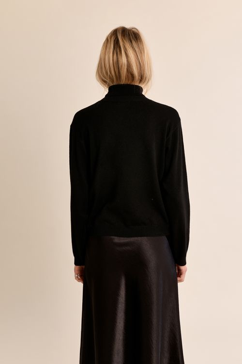 Pull col roulé en maille