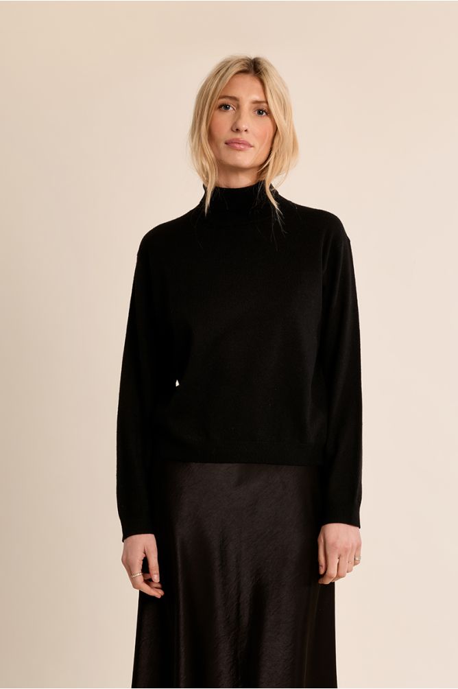 Pull col roulé en maille