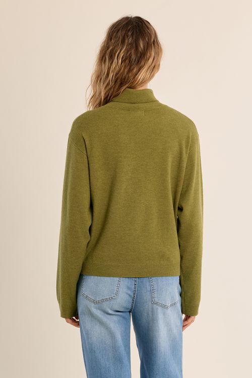 Pull col roulé en maille