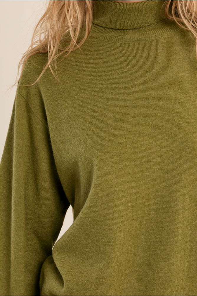 Pull col roulé en maille