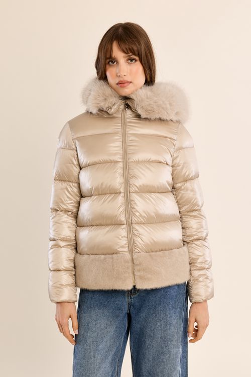 Quilted hooded jacket