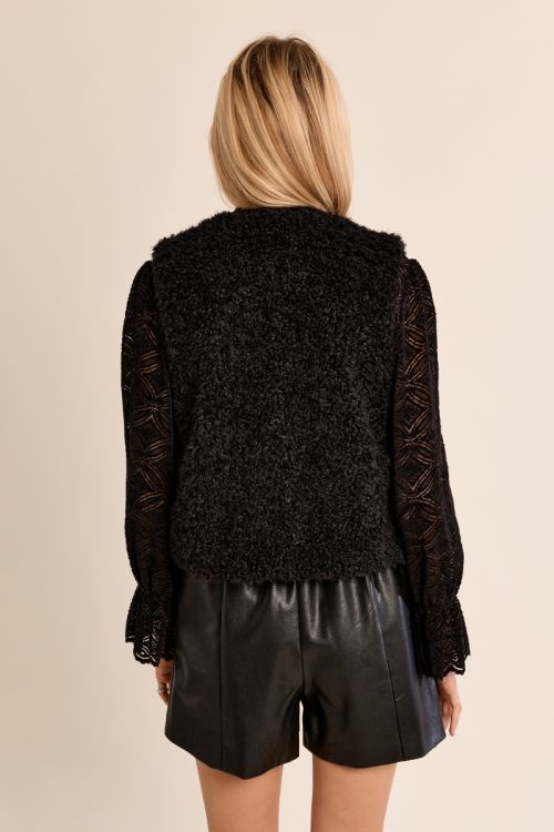 Imitation sheepskin sleeveless jacket