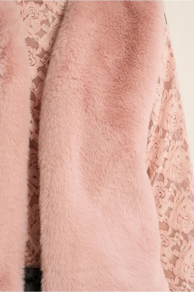 Sleeveless faux fur jacket