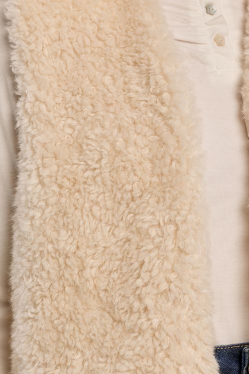 Chaleco corto en tejido de peluche