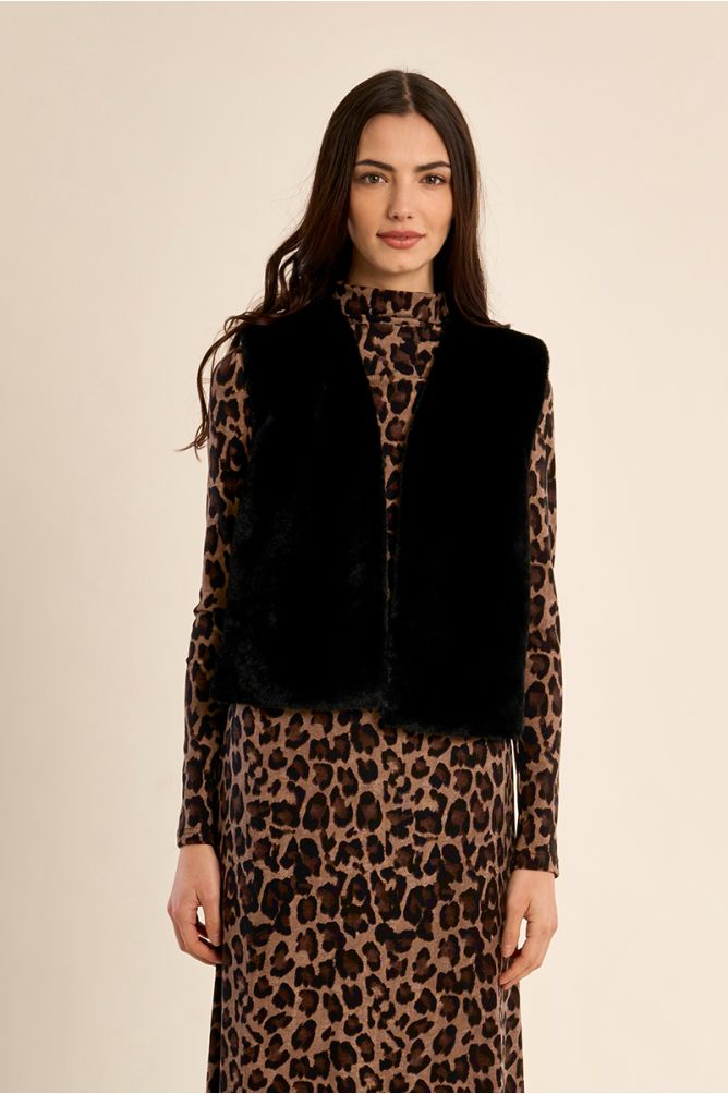 Sleeveless faux fur jacket