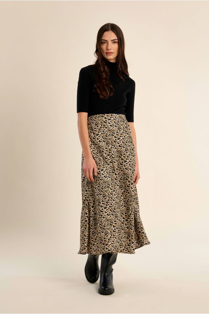 Long printed skirt