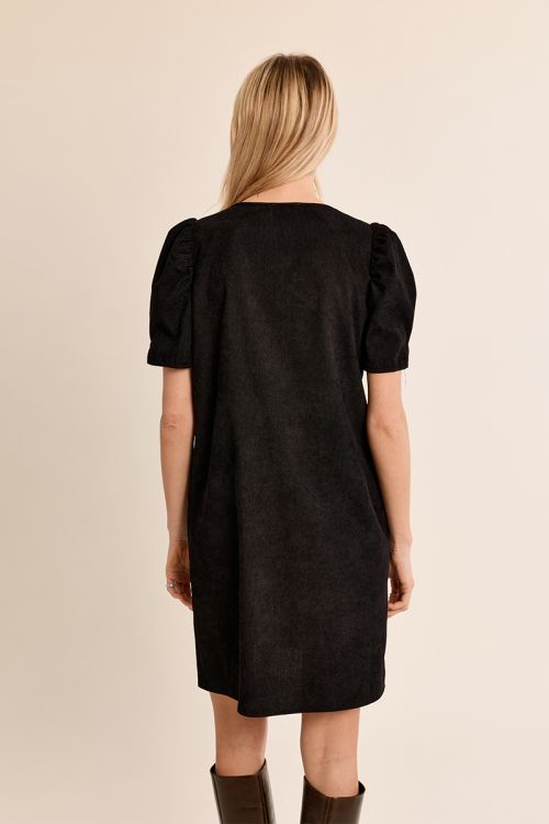 Vestido de manga corta abullonada