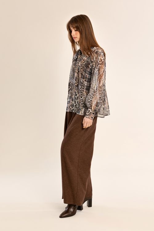 Blouse en voile, col lavallière