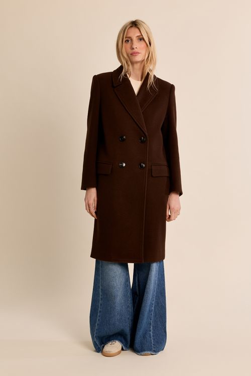 Straight coat