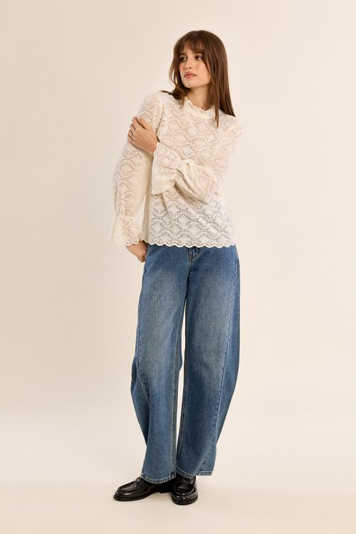 Straight blouse in semi-transparency
