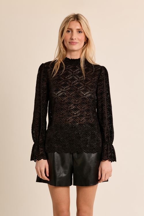 Straight blouse in semi-transparency