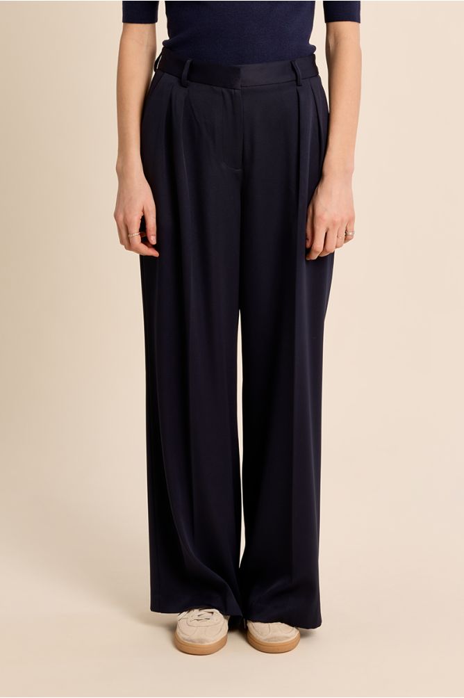 Pantalon à pinces droit