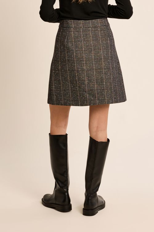 Short pleated wool skirt