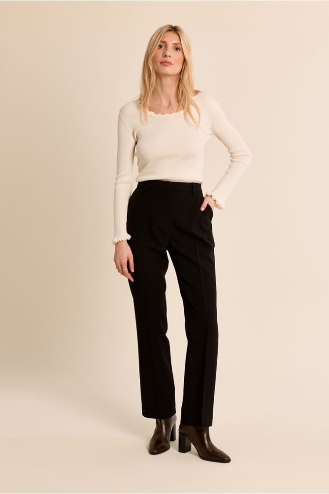 Straight tailored trousers