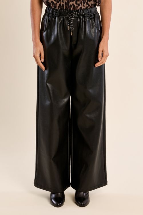 Pantalón largo efecto cuero