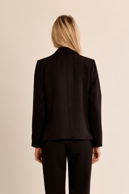 Straight blazer with tailored collar